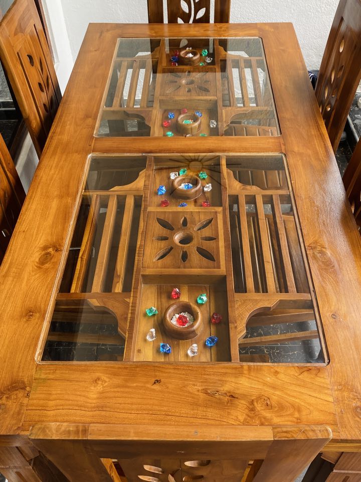 Dining Table & Chair